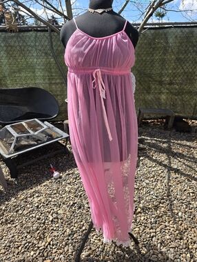 Vtg 60's Romantic Sheer Chiffon Pink Pleated Peignoir Babydoll Maxi Slip Dress